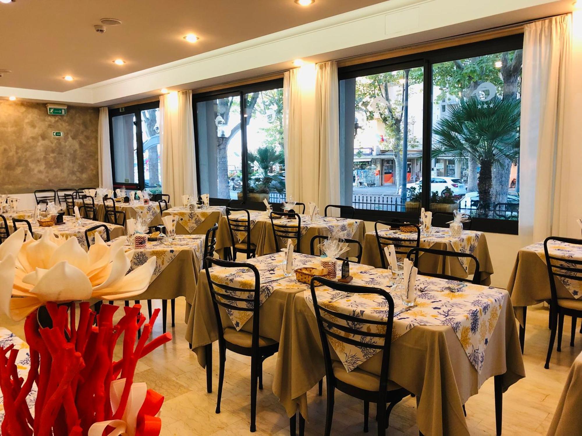 Piccolo Hotel 체제나티코 외부 사진